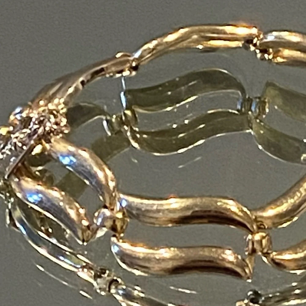 Monet Gold Chain-Link Bracelet - Picture 3 of 6